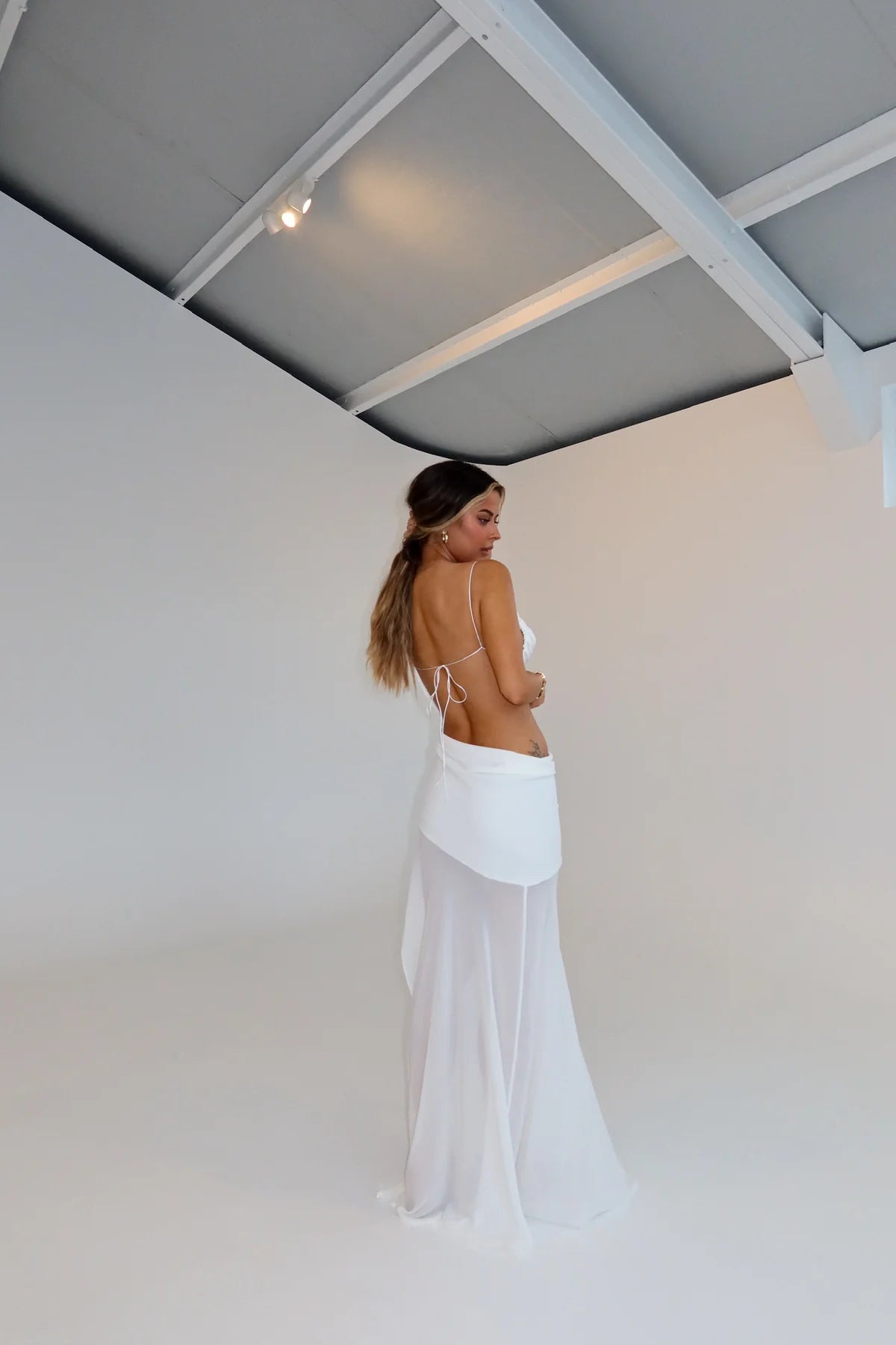 Dahlia Dress – White (Natalie Rolt)