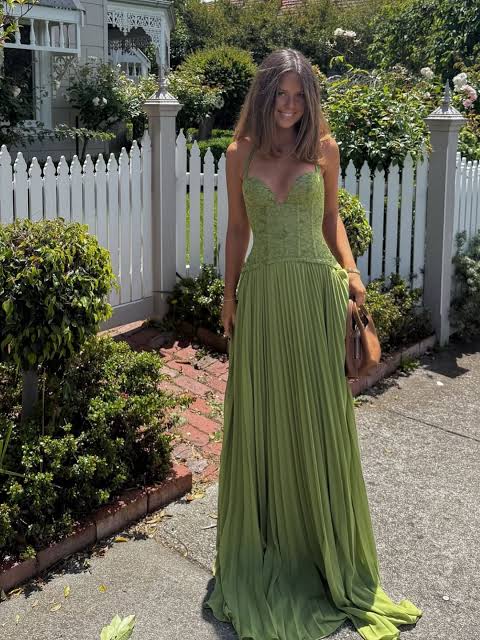 Fenity - Gaia Gown (Green)